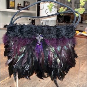 RARE custom-made authentic raven plumage vintage handbag.